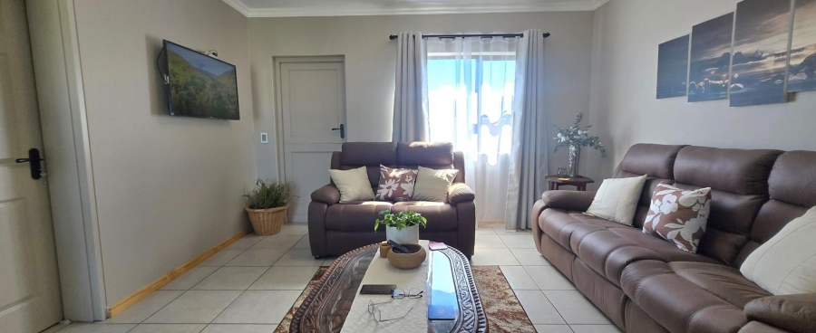 4 Bedroom Property for Sale in Kleinbaai Western Cape